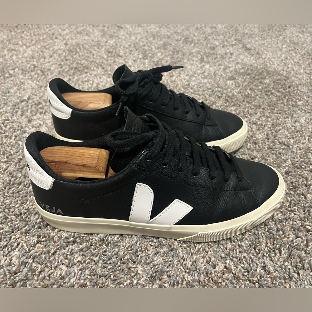 Veja Campo (Black/White)